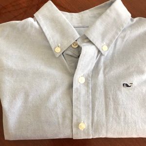 Like New Vineyard Vines Button Down